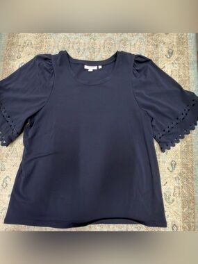 Chico's Navy Short Sleeve Top with Scalloped Cutout Sleeves size M
